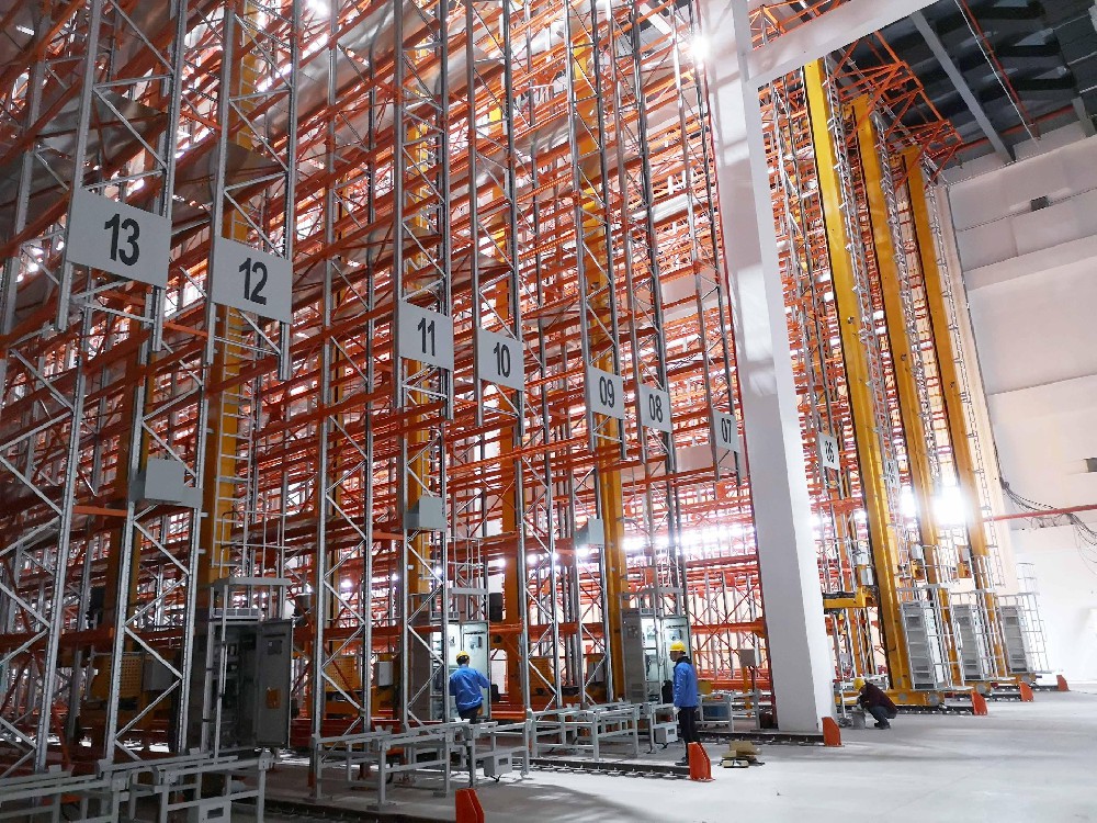 定制橫梁式貨架時(shí)應(yīng)該注意哪些問(wèn)題呢？